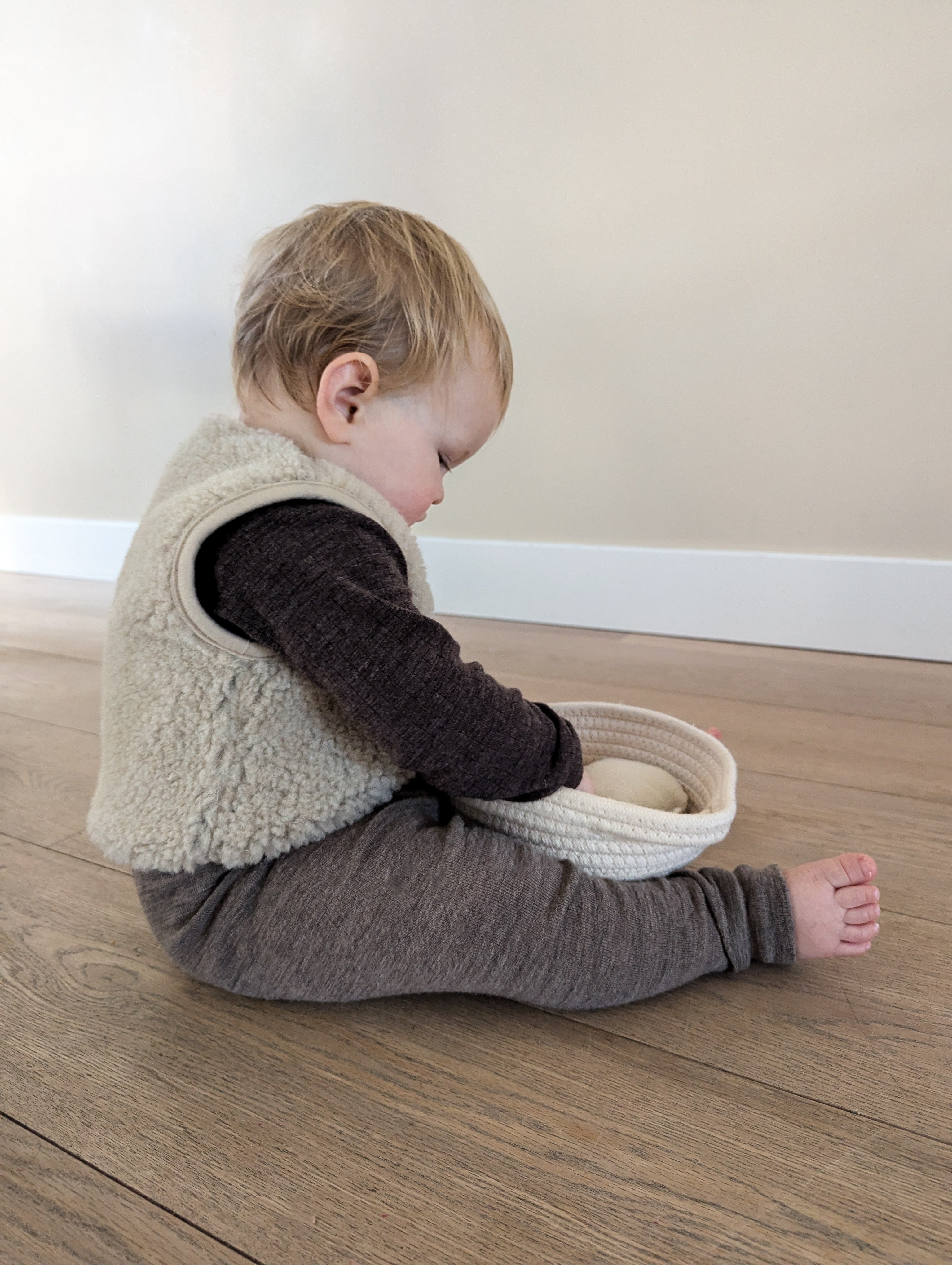 Alwero baby vest Lulu light